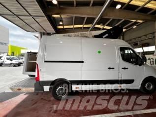 Renault MASTER 3 车载式高空作业车