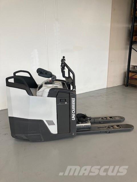 Atlet PLP 200 行走式堆垛机