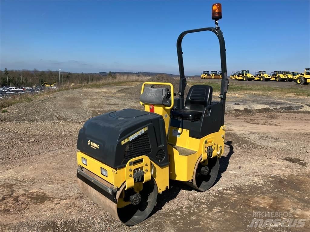 Bomag CN BW 900-50 双轮压路机