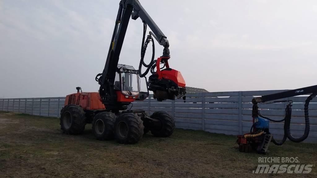 Valmet 911.3 收割机