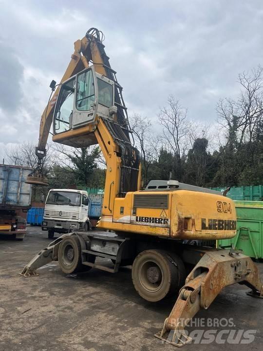 Liebherr A 904 C 轮式挖掘机