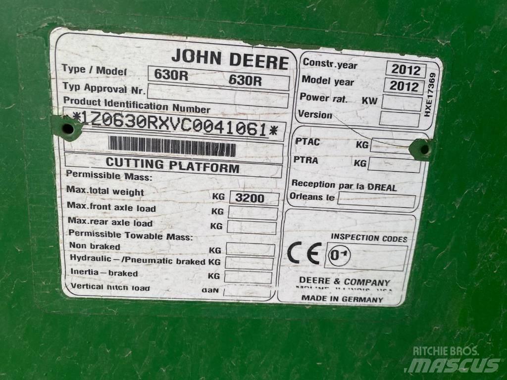 John Deere T 670 i 联合收割机