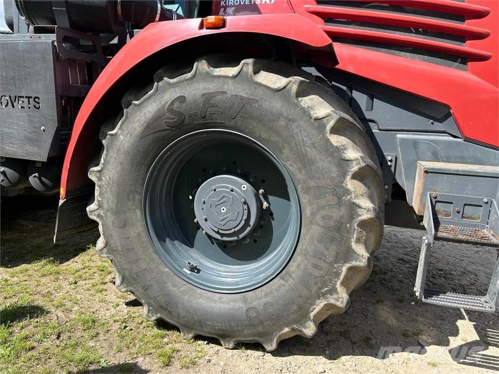 Kirovets K 743 拖拉机/农用车