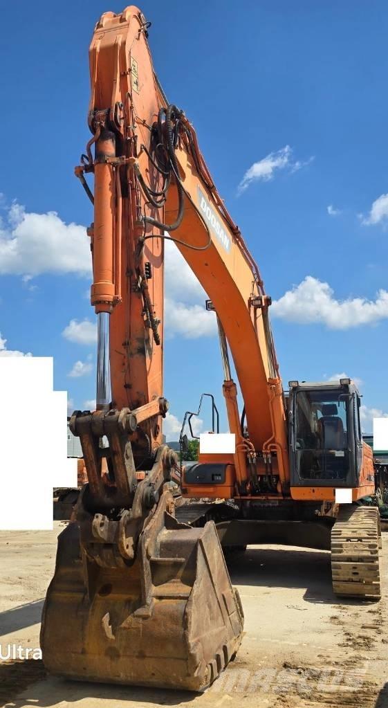 Doosan DX 380 LC-3 履带挖掘机