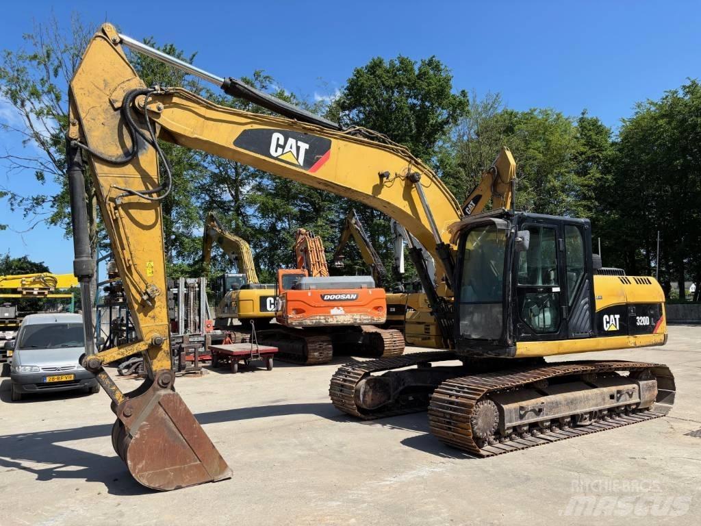 CAT 320 D L 履带挖掘机