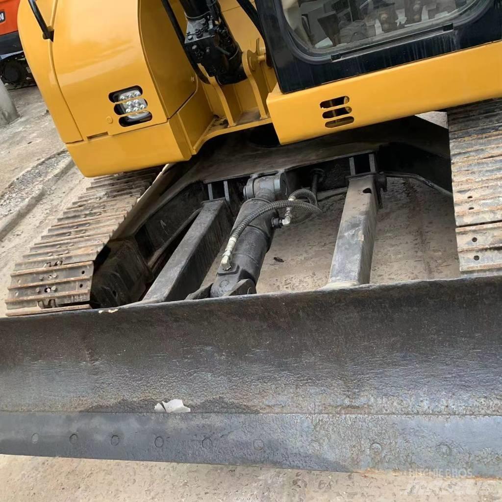 CAT 308 小型挖掘机