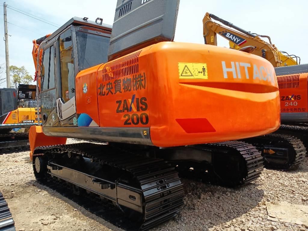 Hitachi ZX 200 履带挖掘机