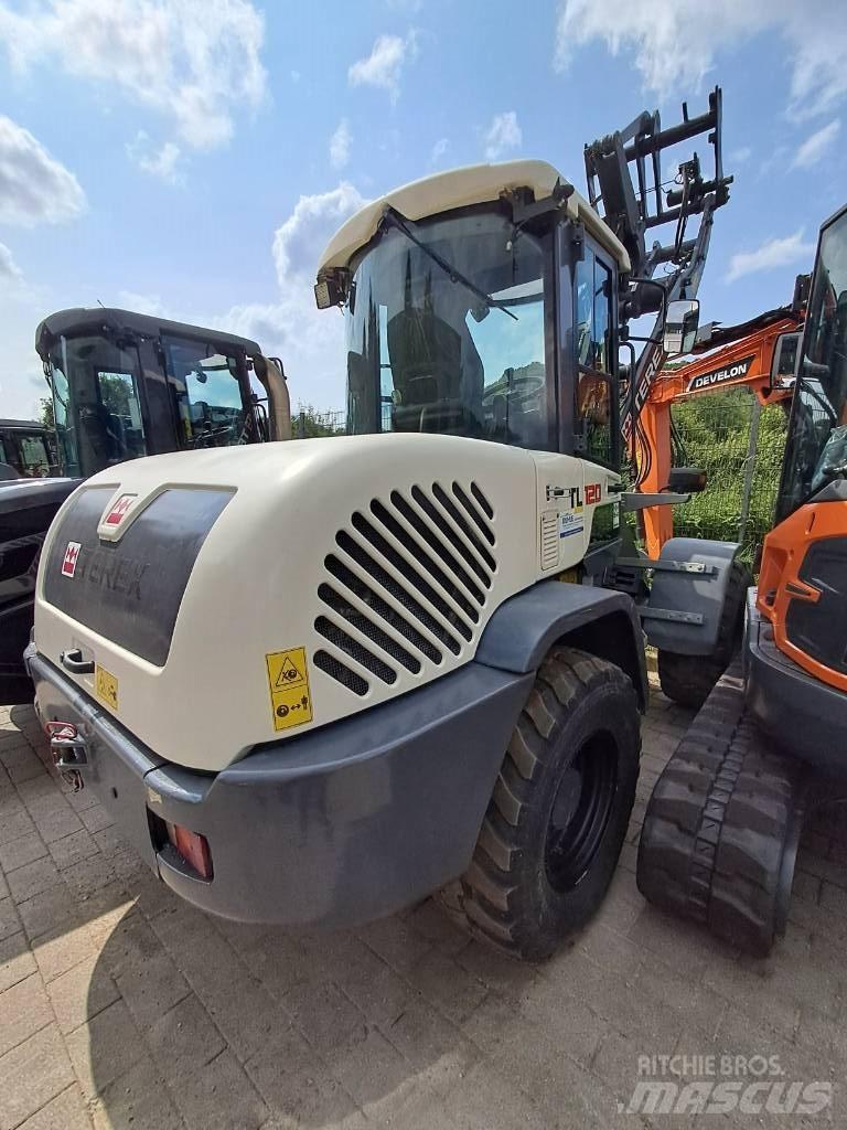 Terex TL 120 轮式装载机