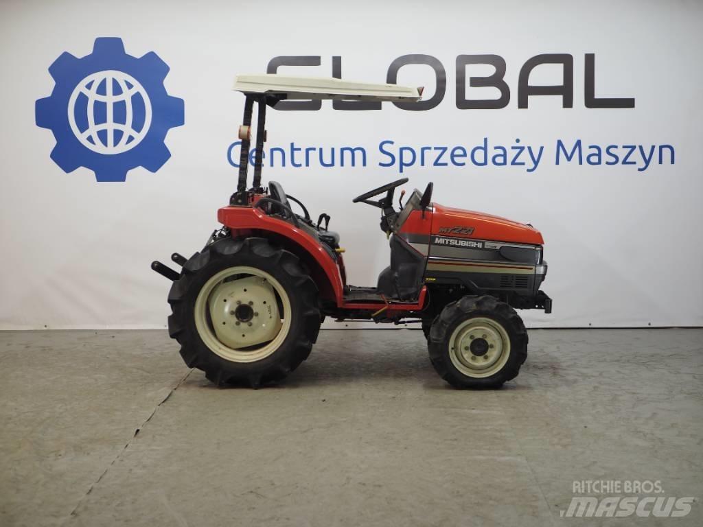 Mitsubishi MT-221D 小型拖拉机