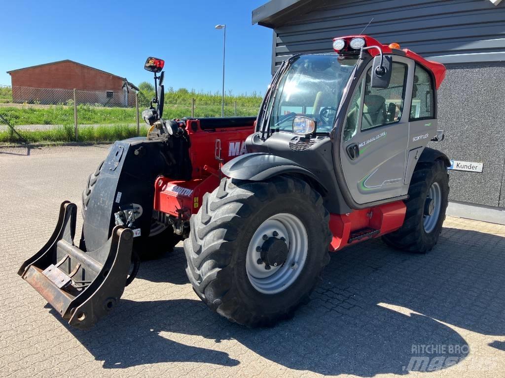 Manitou MLT 1040 前装载和挖掘机