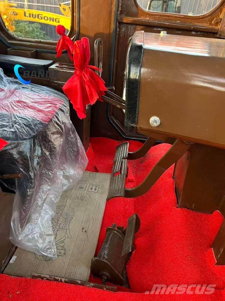 CAT D 8 K 履带式推土机