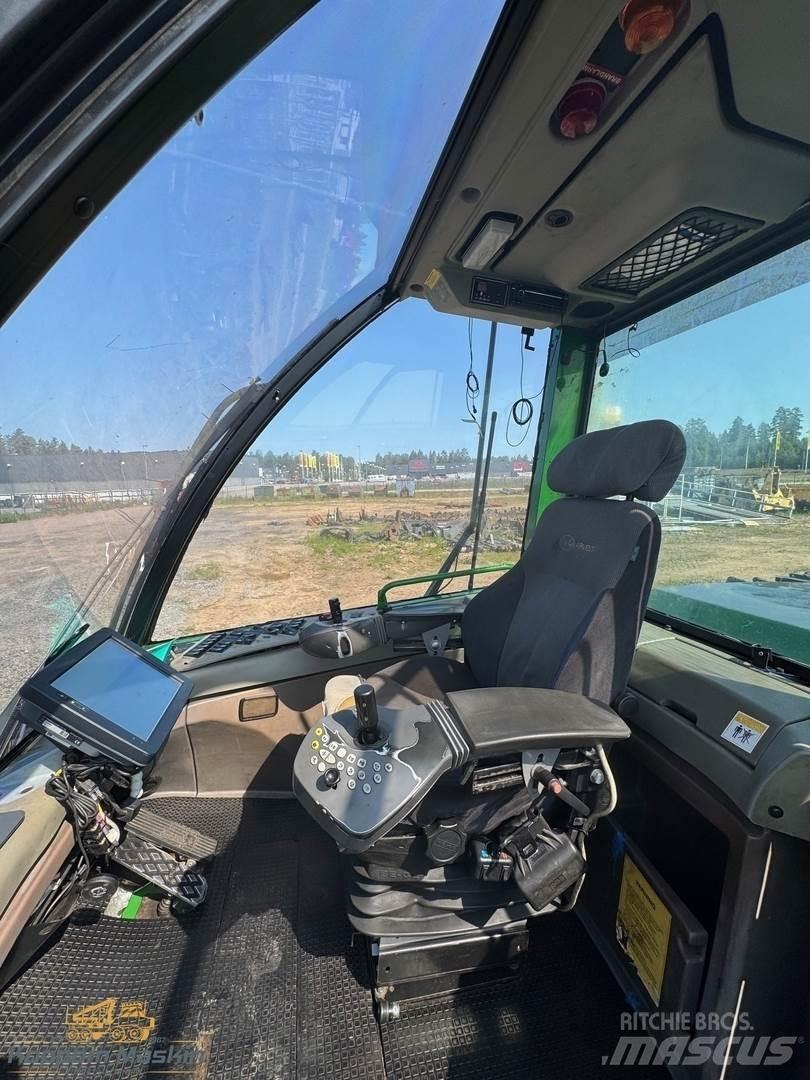 John Deere 1470D 收割机