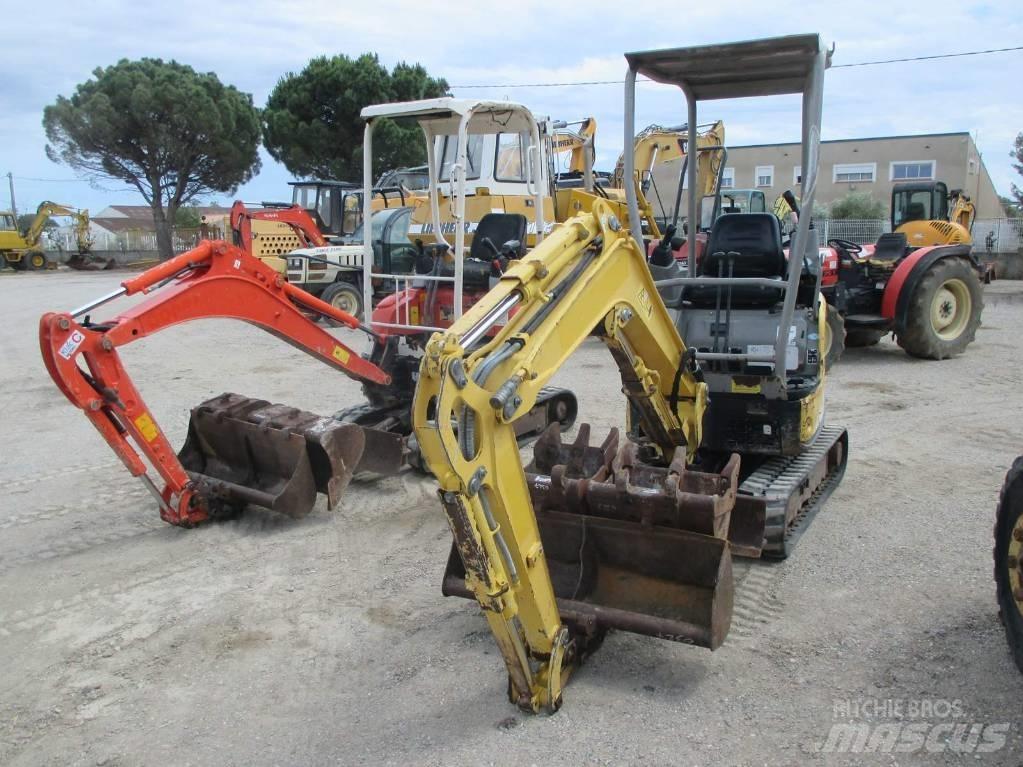 Yanmar Vio 17 小型挖掘机