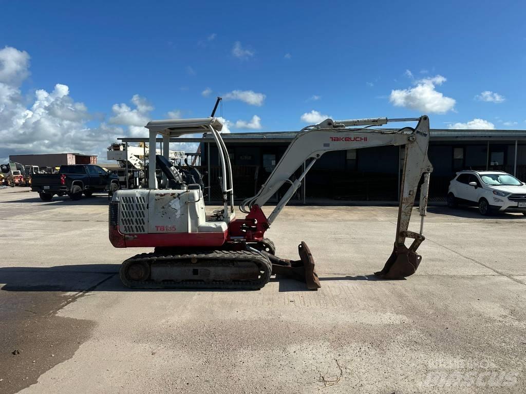 Takeuchi TB 135 履带挖掘机
