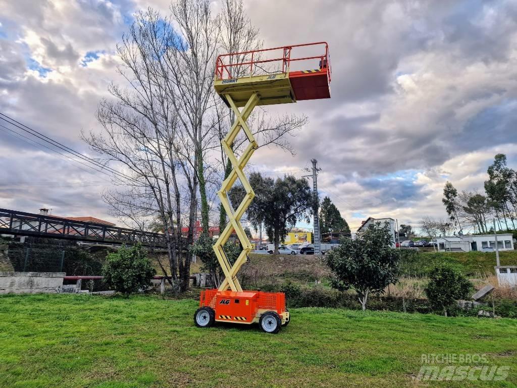 JLG 260 MRT 剪叉式升降机