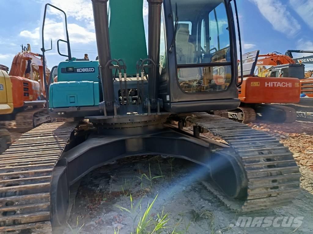 Kobelco SK 210 履带挖掘机