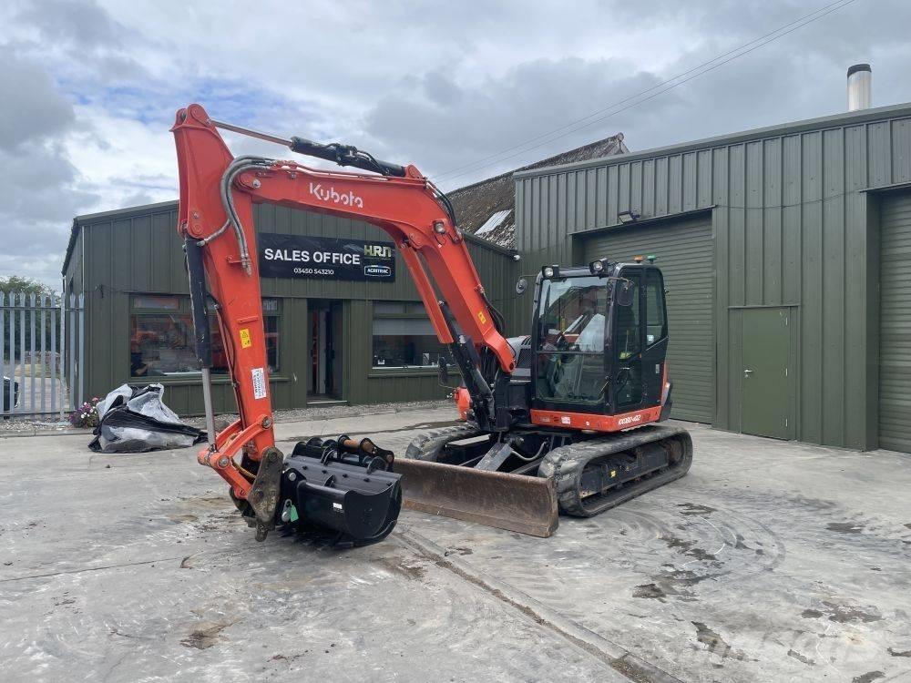 Kubota KX 080-4 中型挖掘机