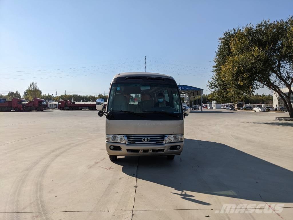 Toyota Coaster Bus 迷你巴士