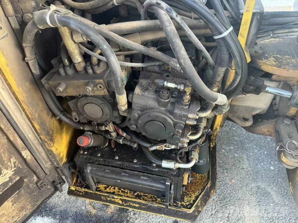 Dynapac CC422 双轮压路机