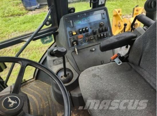 DEERE 310L EP 反铲装载机