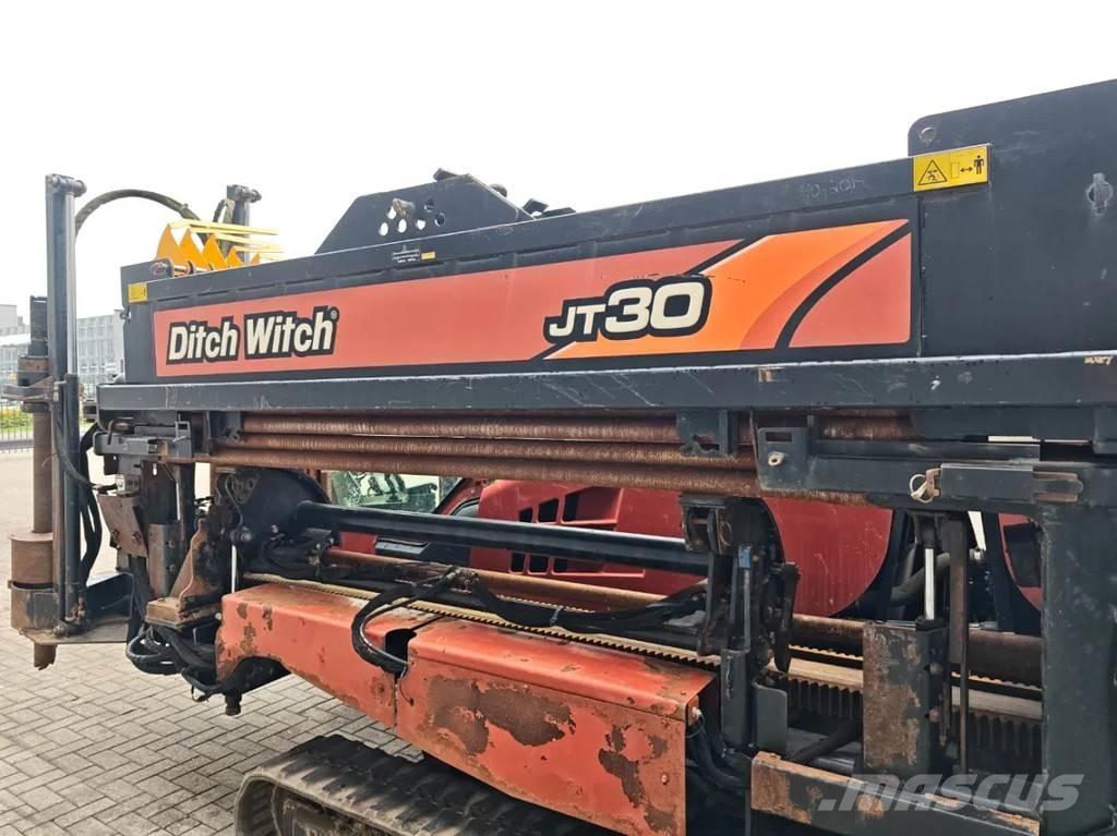 Ditch Witch JT30 钻孔机