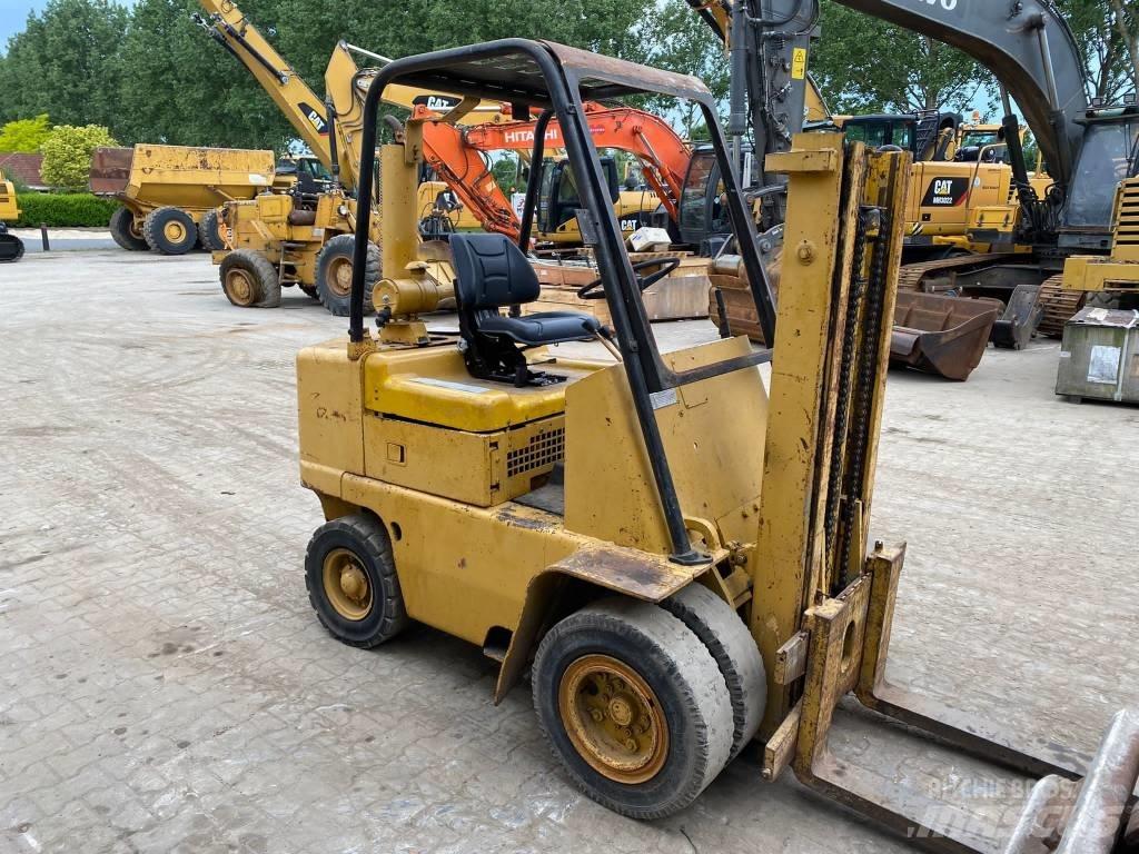 CAT V 50 B 柴油叉车