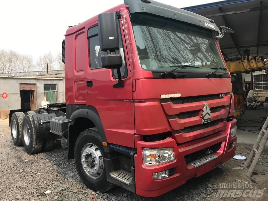 Howo 375 6x4 牵引车