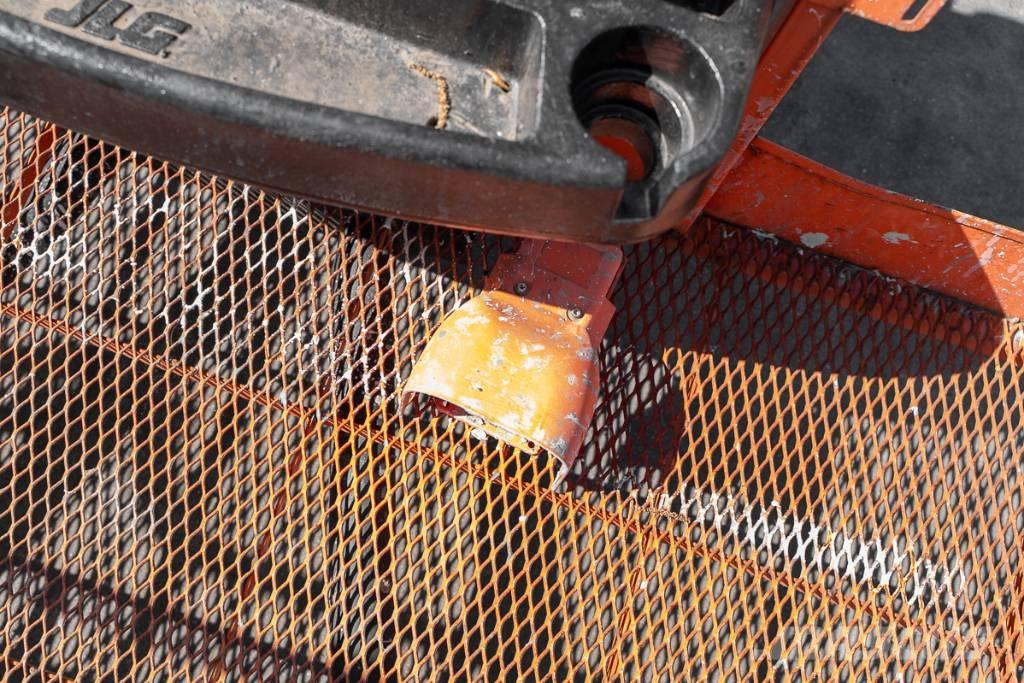 JLG 1250 AJP 直臂高空工作平台