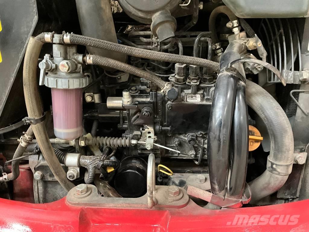 Takeuchi TB 216 小型挖掘机