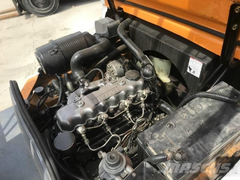 TCM FD 30 柴油叉车