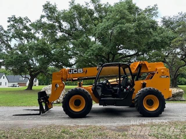 JCB 507-42 伸缩臂叉装车|叉装车