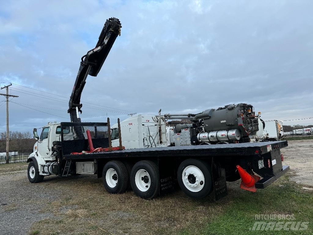 Hiab 228 E -5 HIPRO 履带起重机