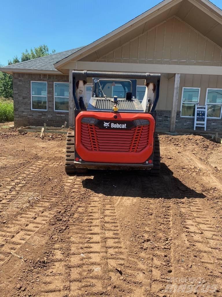Bobcat T 76 滑移装载机
