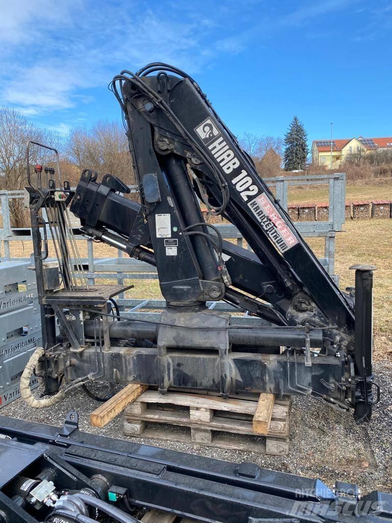 Hiab 102 随车折臂吊
