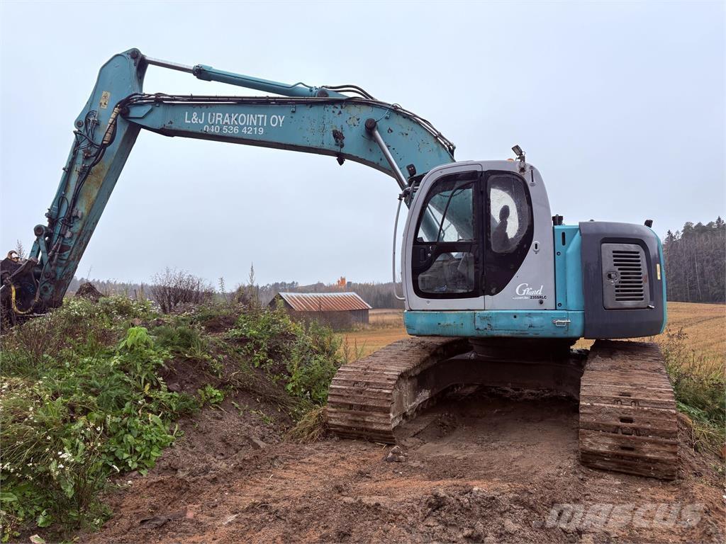Kobelco SK235SR 履带挖掘机