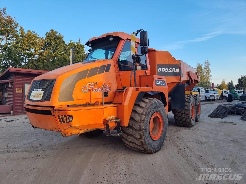 Doosan DA 30 铰接式自卸车