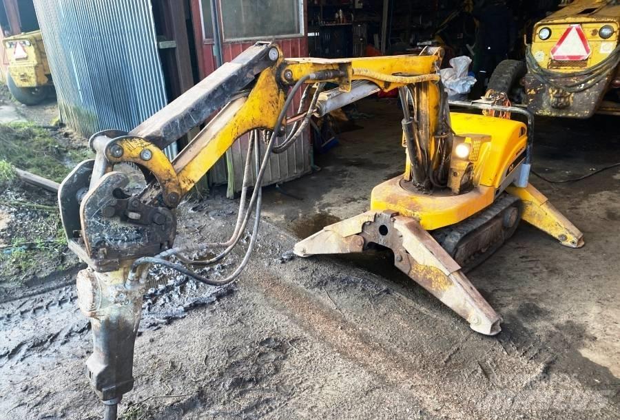 Brokk 90 组装挖掘机