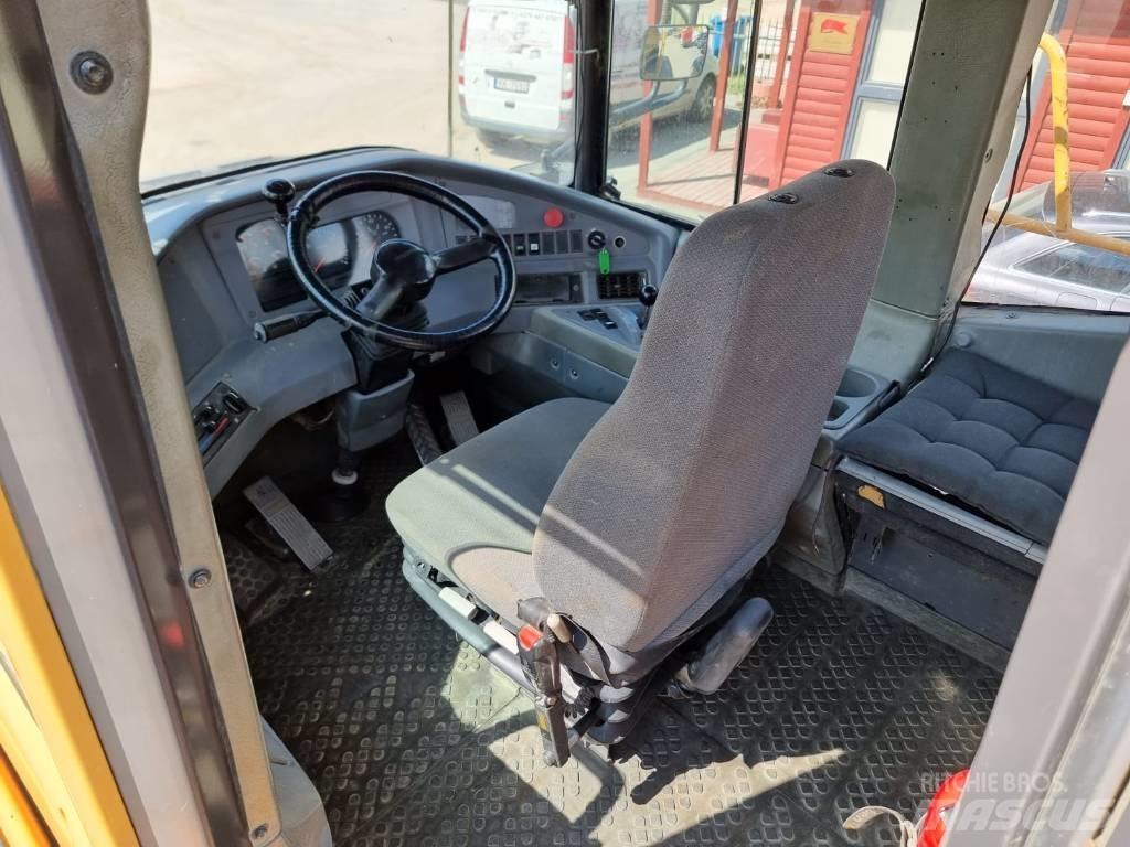 Volvo A 25 D 6X6 铰接式自卸车