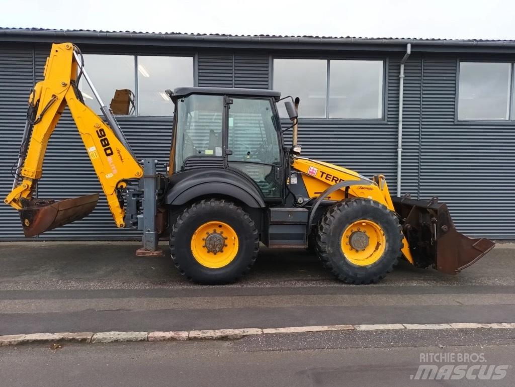 Terex 980 Elite 反铲装载机