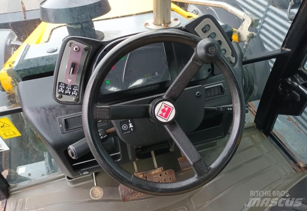Terex 980 Elite 反铲装载机