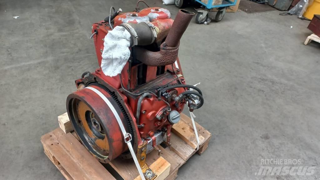 Deutz F2L912 发动机