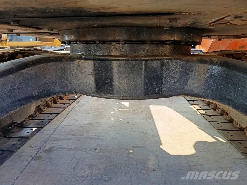 Komatsu PC 55 MR 小型挖掘机