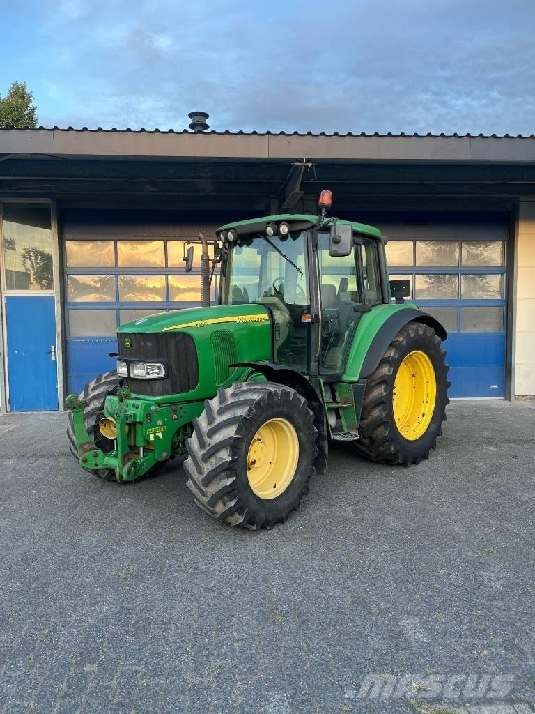 John Deere 6220 拖拉机/农用车