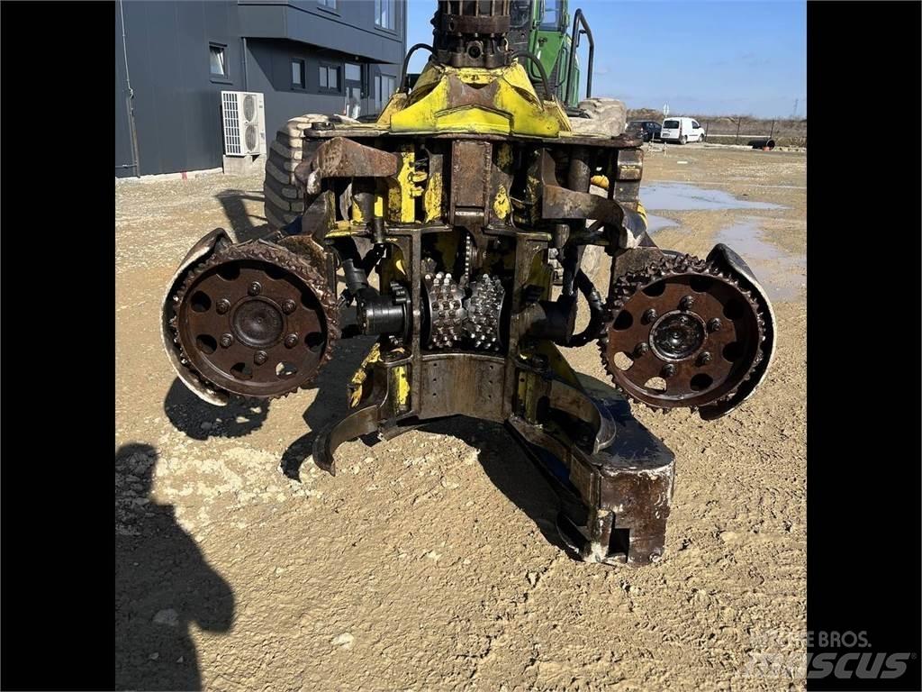 John Deere 1470E 收割机