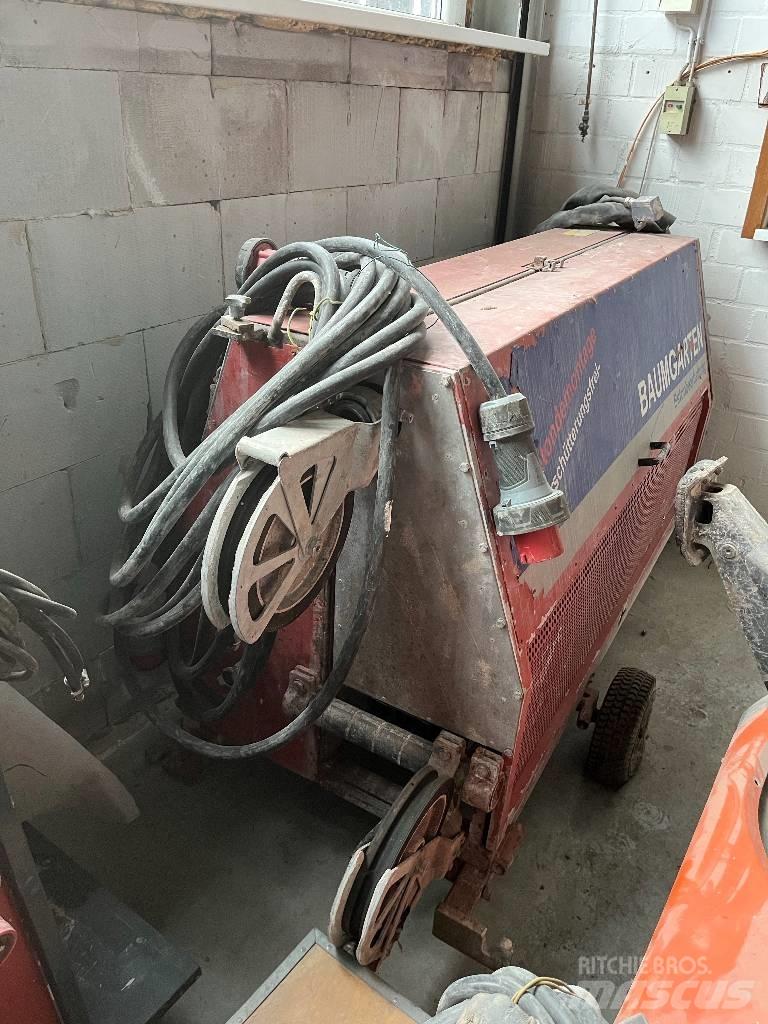 Hilti DSW 3018 E 岩石和混凝土锯