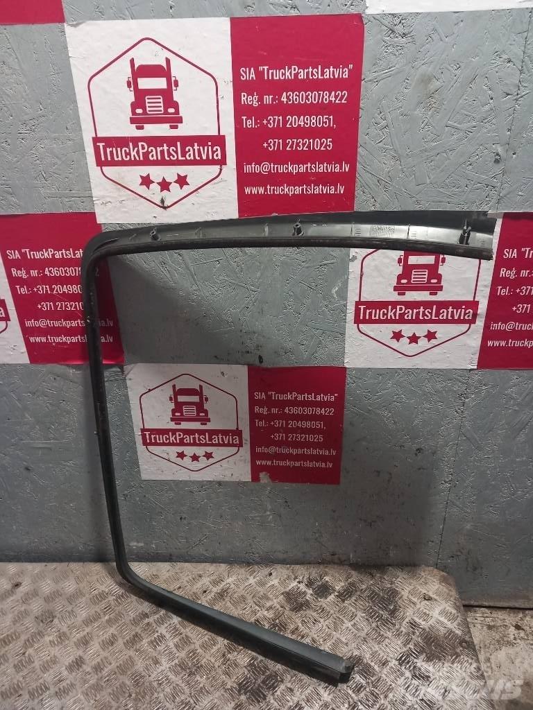 MAN TGA 81626456035 驾驶室与内部