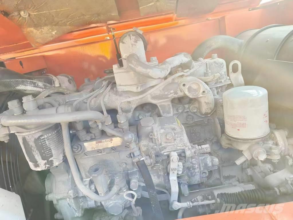 Hitachi ZX 60 小型挖掘机