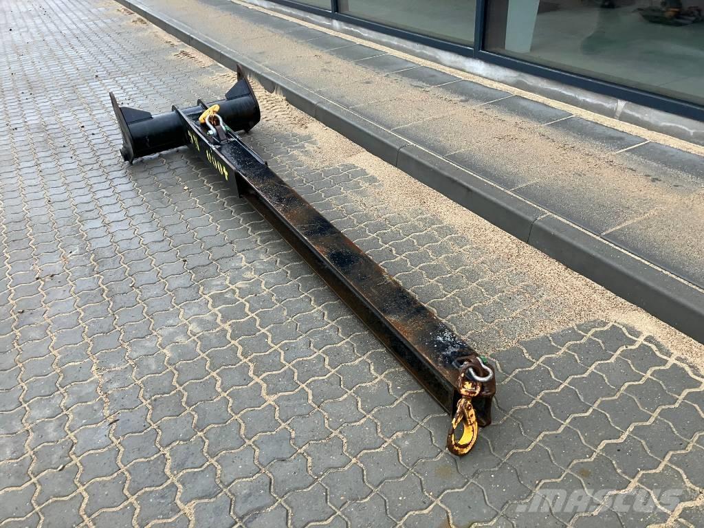 Manitou 1740 伸缩臂叉装车|叉装车