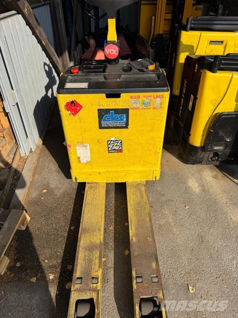 Hyster P 2.0 SFBW 手摇升降机