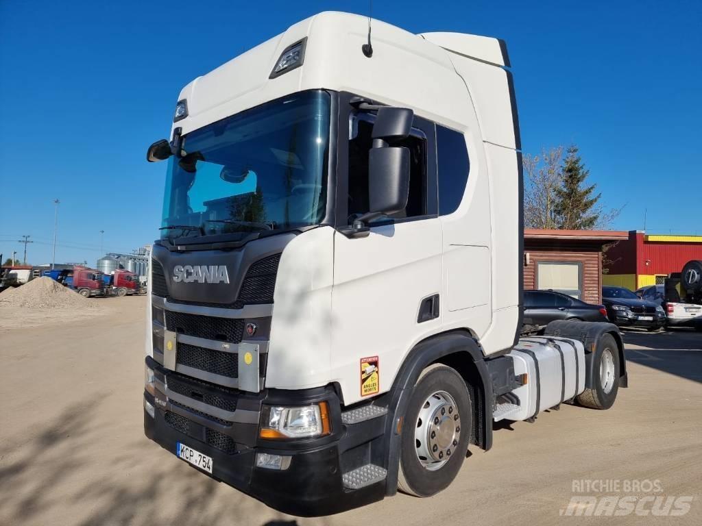 Scania R 450 牵引车